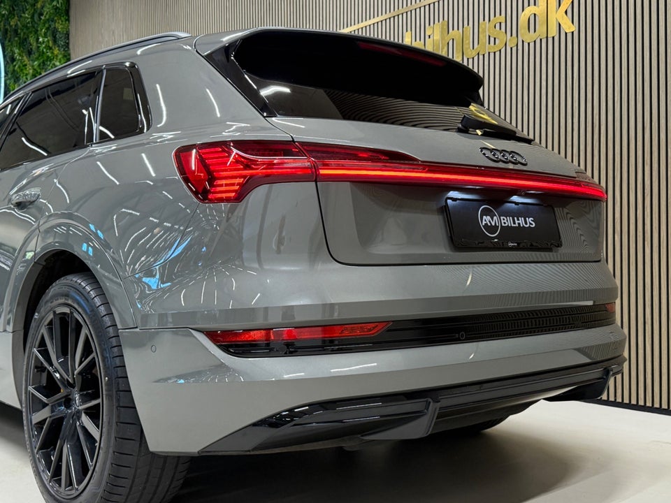 Audi e-tron 55 Black Edition S-line quattro 5d