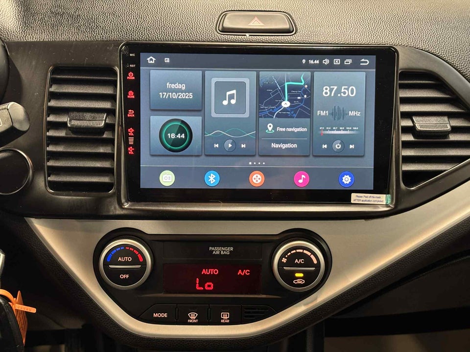 Kia Picanto 1,0 Collect Clim Cross 5d