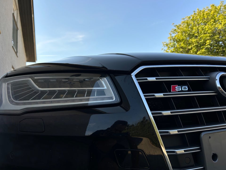 Audi S8 4,0 TFSi quattro Tiptr. 4d