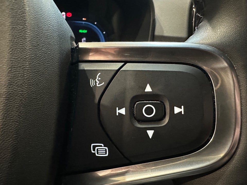 Volvo XC40 P8 ReCharge Twin Plus 5d