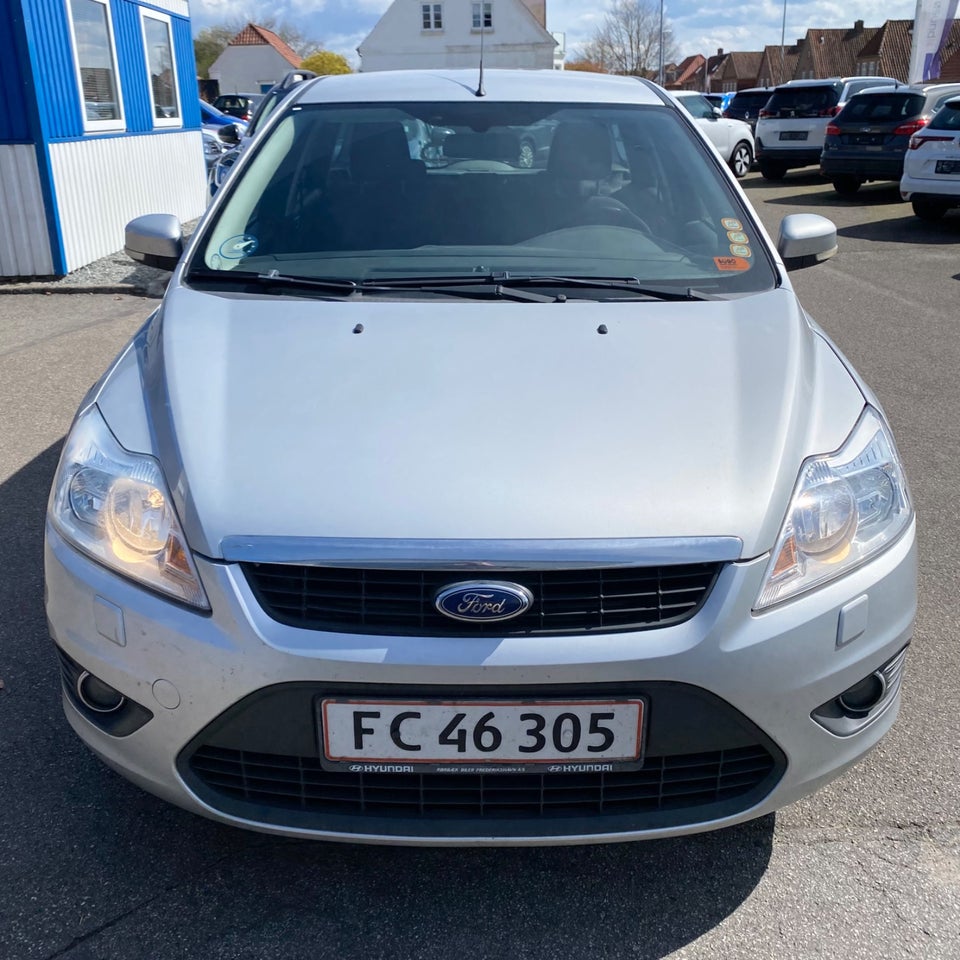 Ford Focus 1,6 Trend stc. 5d