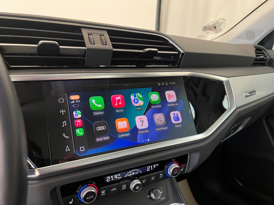 Audi Q3 45 TFSi e Attitude plus S-tr. 5d