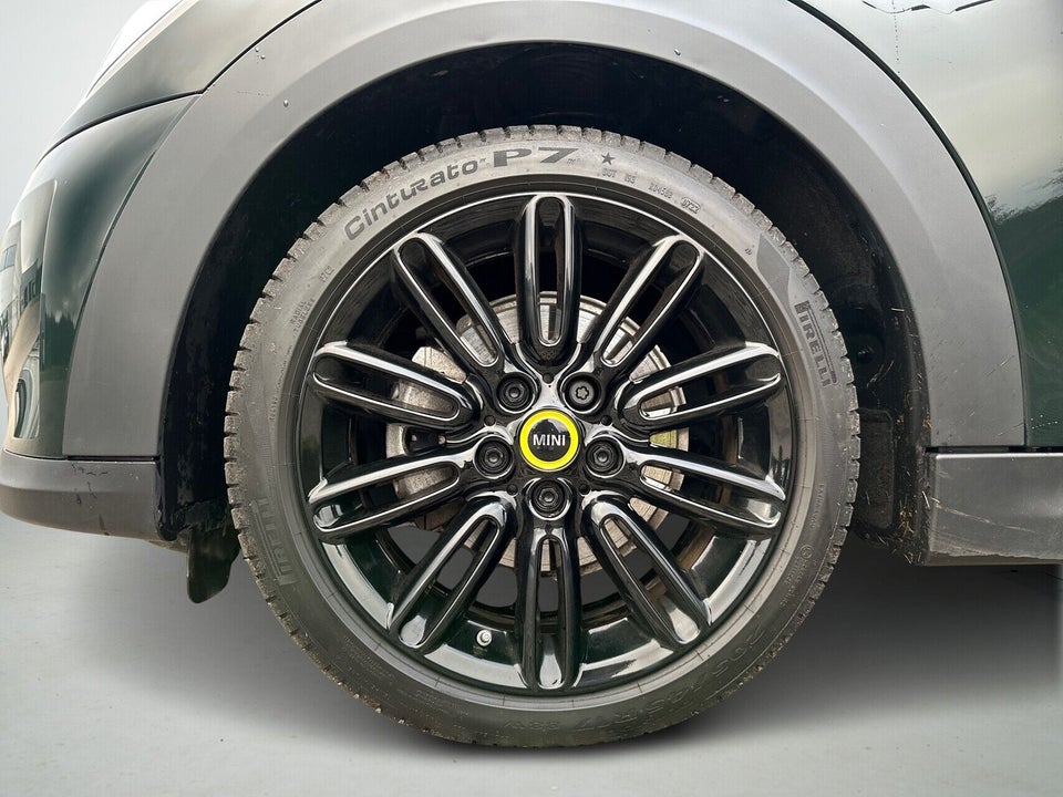 MINI Cooper SE Resolute Edition 3d