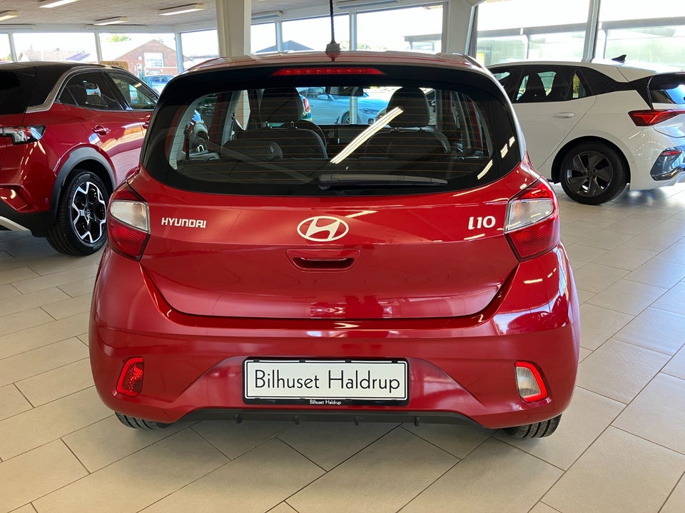Hyundai i10 1,0 MPi Essential 5d