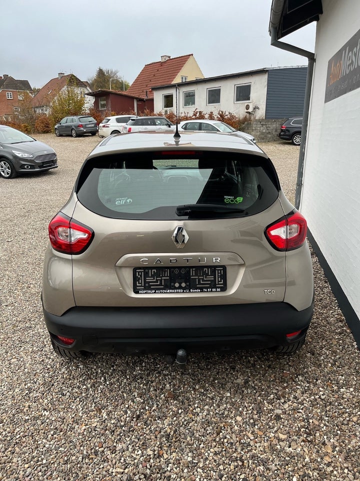 Renault Captur 0,9 TCe 90 Expression 5d