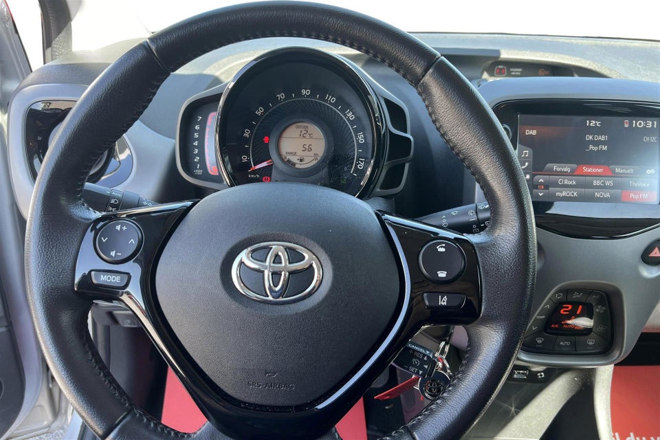 Toyota Aygo 1,0 VVT-i x-clusiv 5d