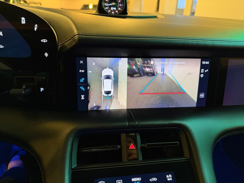 Porsche Taycan 4 Performance+ Cross Turismo 5d