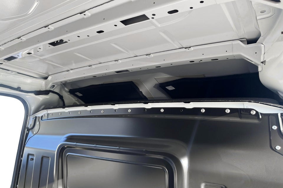 VW Crafter 35 2,0 TDi 177 Comfort Kassevogn L4H3 aut.