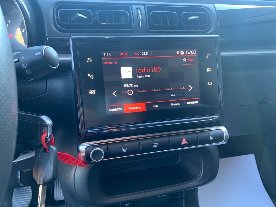 Citroën C3 1,2 PureTech 83 Shine 5d