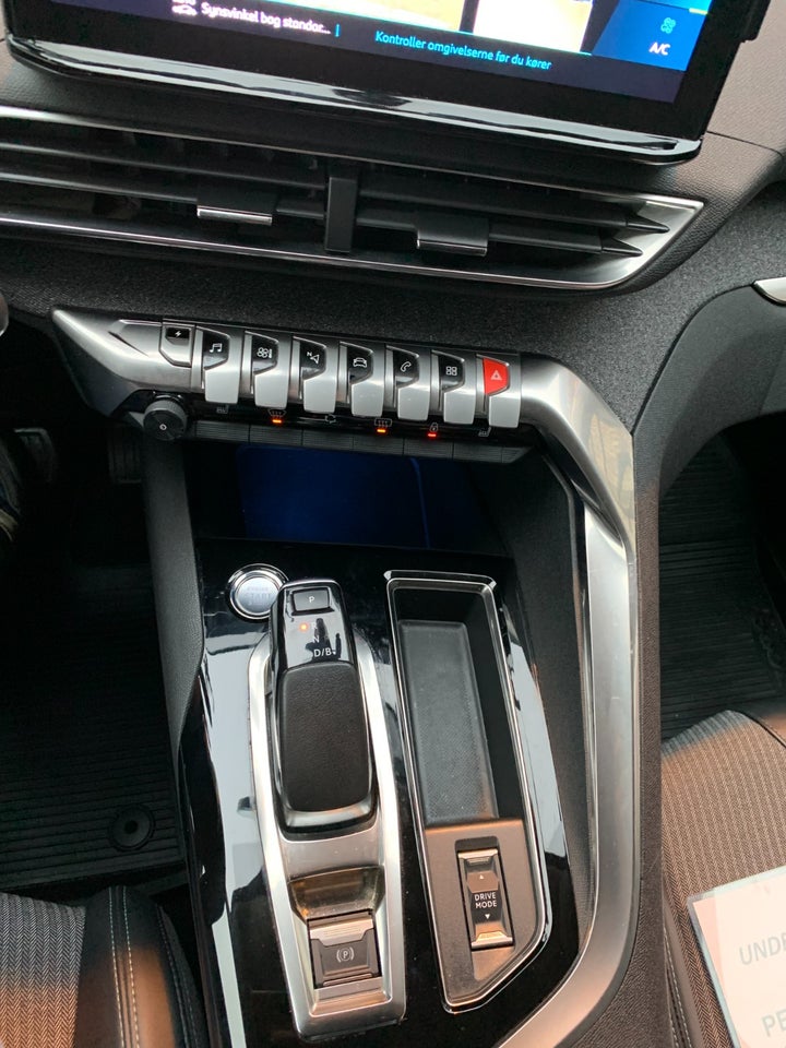 Peugeot 3008 1,6 Hybrid Allure EAT8 5d