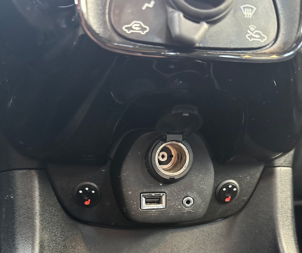 Peugeot 108 1,0 e-VTi 69 Active 5d