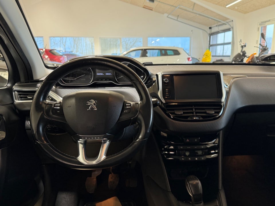 Peugeot 208 1,6 BlueHDi 100 Desire 5d