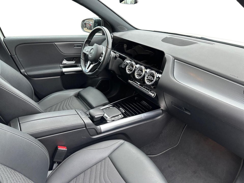 Mercedes EQA250+ Progressive 5d