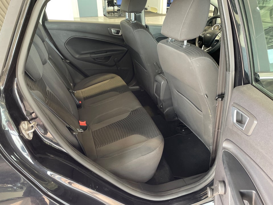 Ford Fiesta 1,0 SCTi 100 Titanium 5d