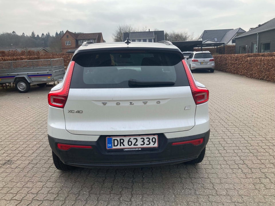 Volvo XC40 ReCharge Twin Plus 5d