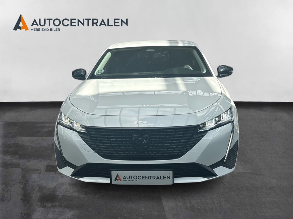 Peugeot 308 1,6 Hybrid First Selection+ EAT8 5d