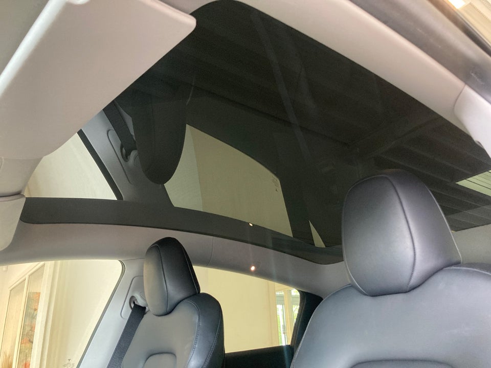 Tesla Model Y Performance AWD 5d