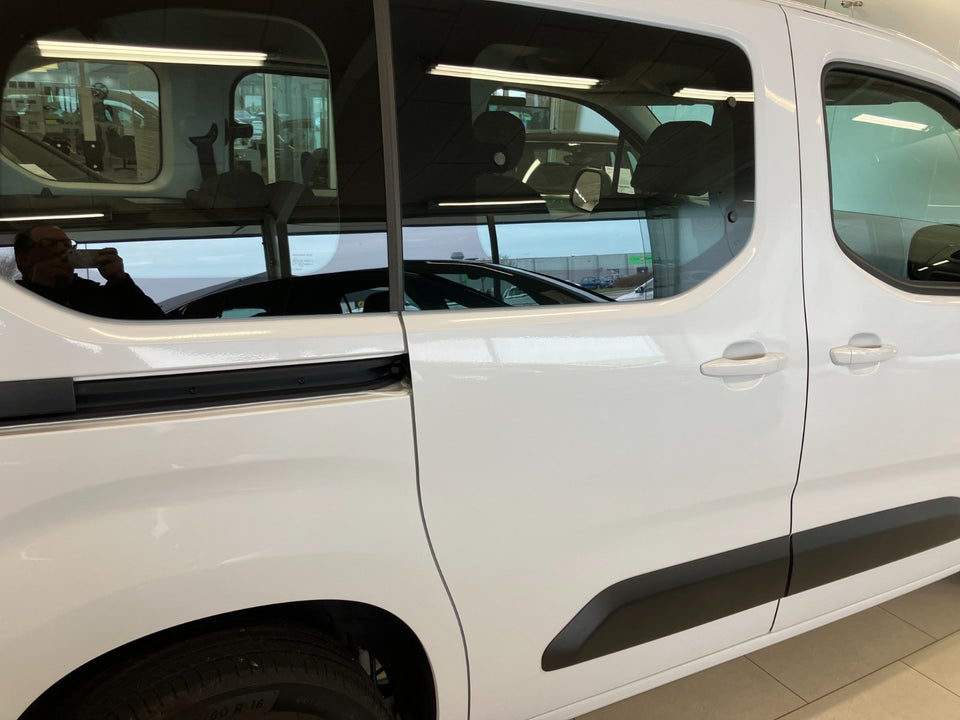 Opel Combo-e Life 50 Ultimate L1 5d