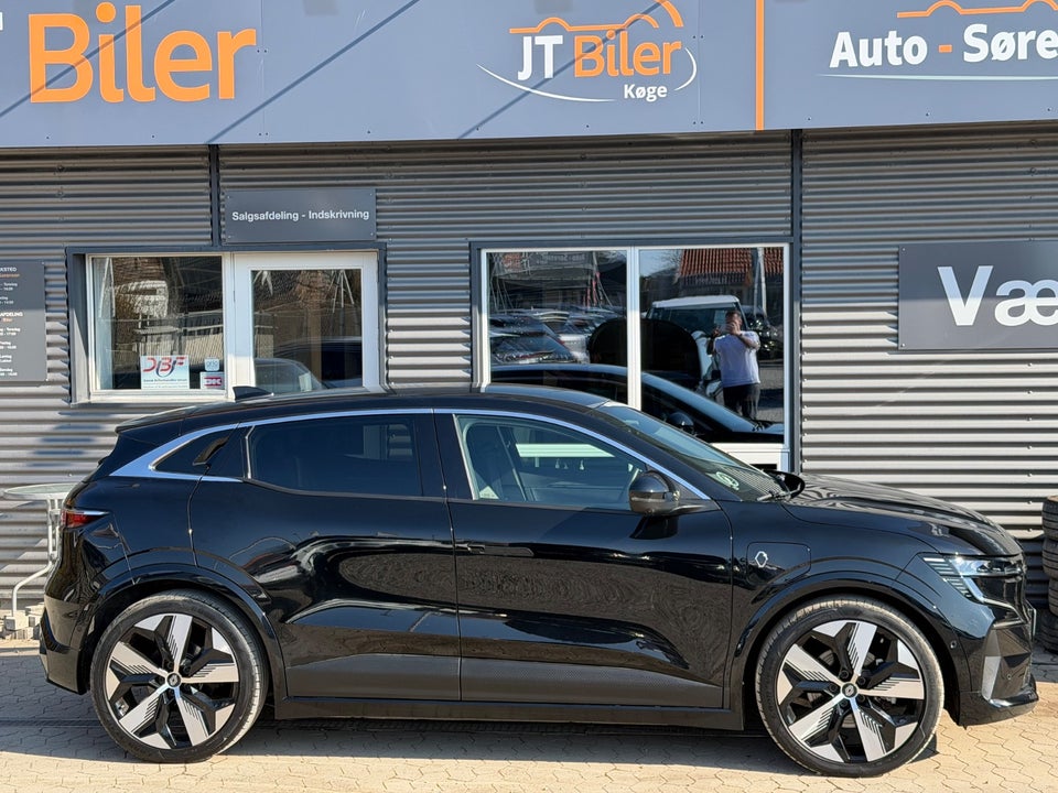 Renault Megane E-Tech 60 Techno 5d