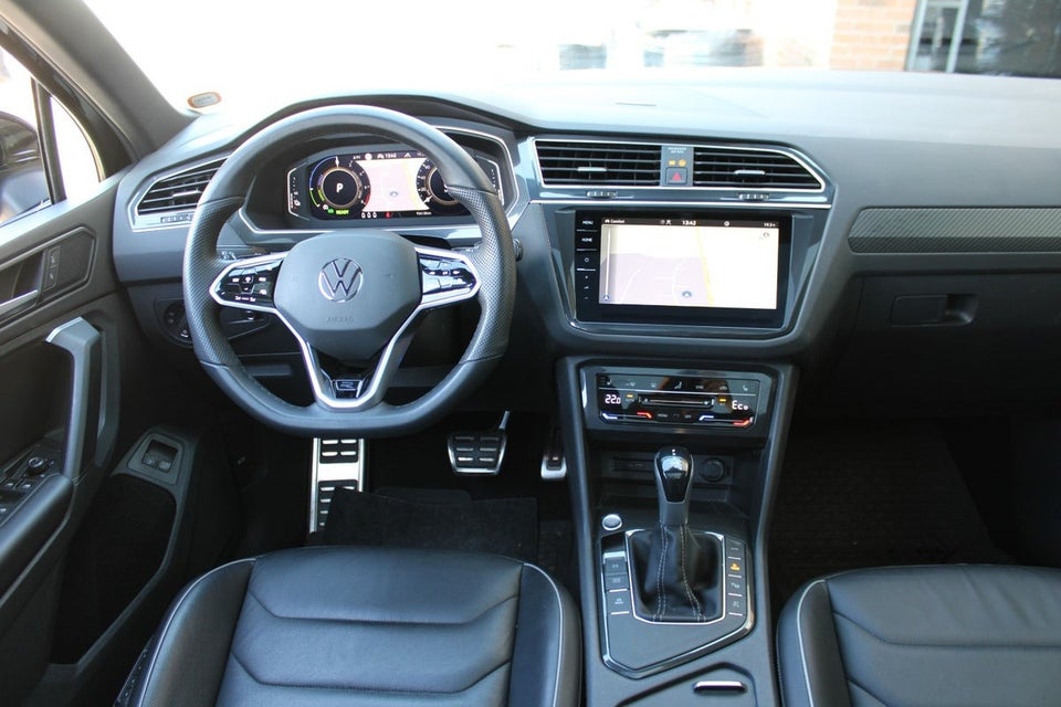 VW Tiguan 1,4 eHybrid R-line DSG 5d