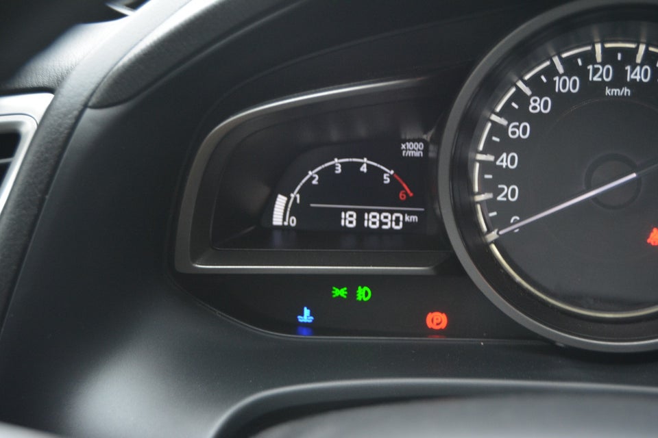 Mazda 3 2,2 SkyActiv-D 150 Optimum 5d