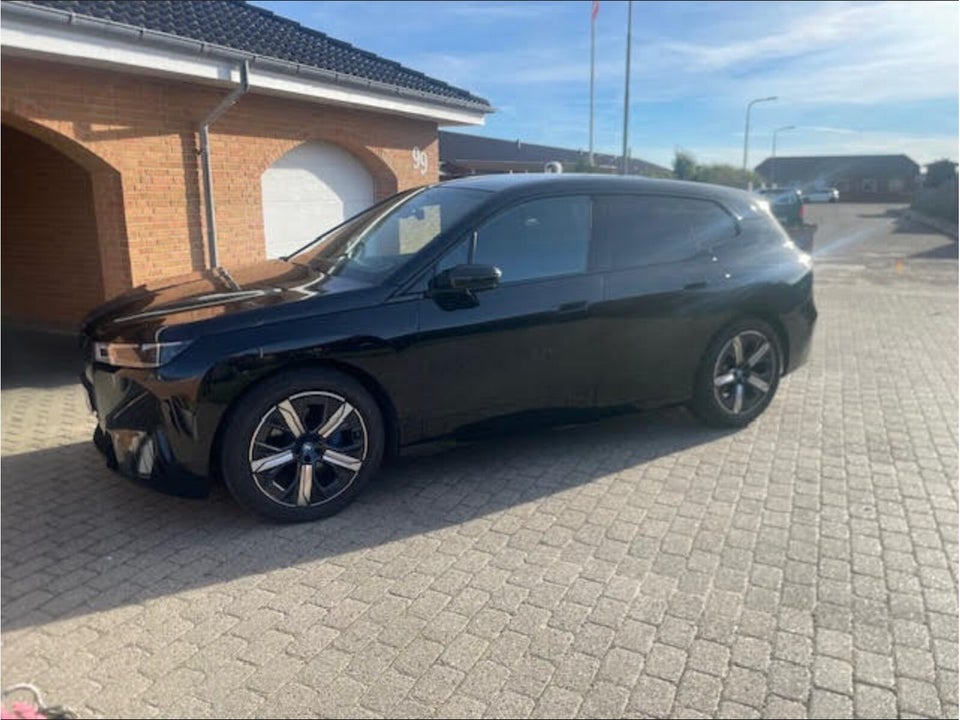 BMW iX xDrive50 Supercharged 5d