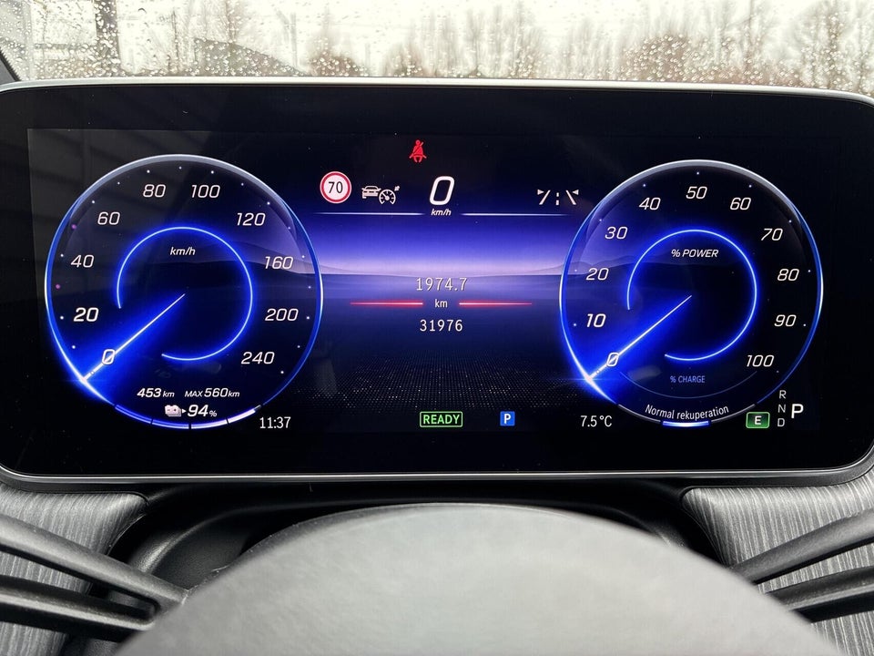 Mercedes EQE350 AMG Line 4d