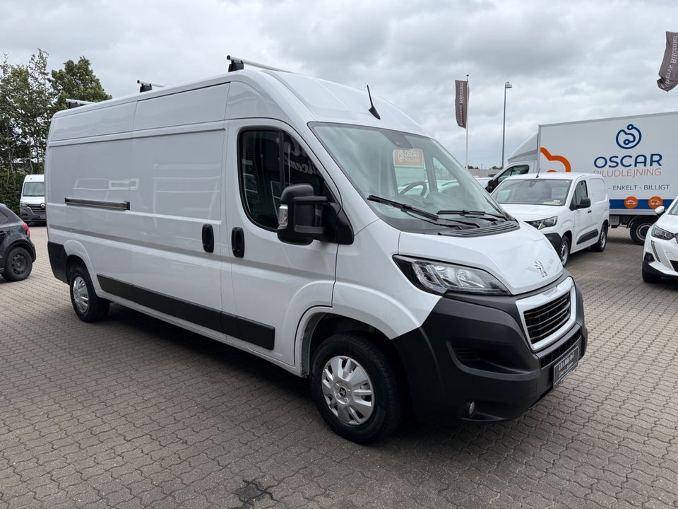 Peugeot Boxer 333 2,2 BlueHDi 140 L3H2 Premium