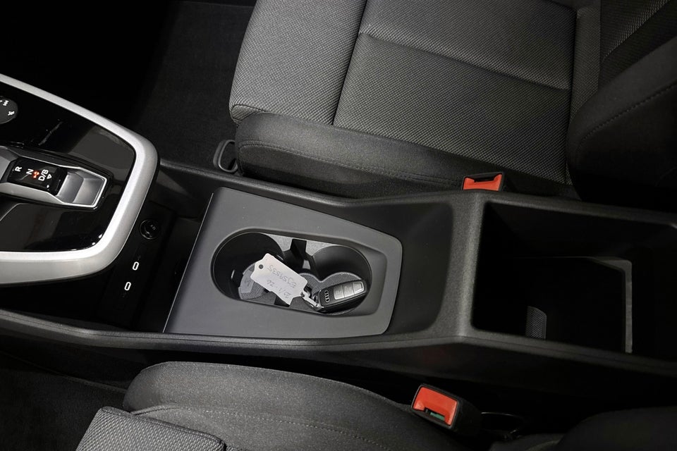 Audi Q4 e-tron 45 Progress 5d