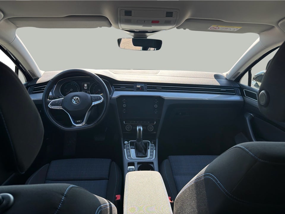 VW Passat 1,4 GTE DSG 4d