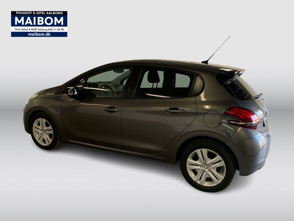 Peugeot 208 1,5 BlueHDi 100 Signature+ 5d
