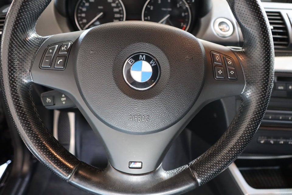 BMW 125i 3,0 Cabriolet aut. 2d