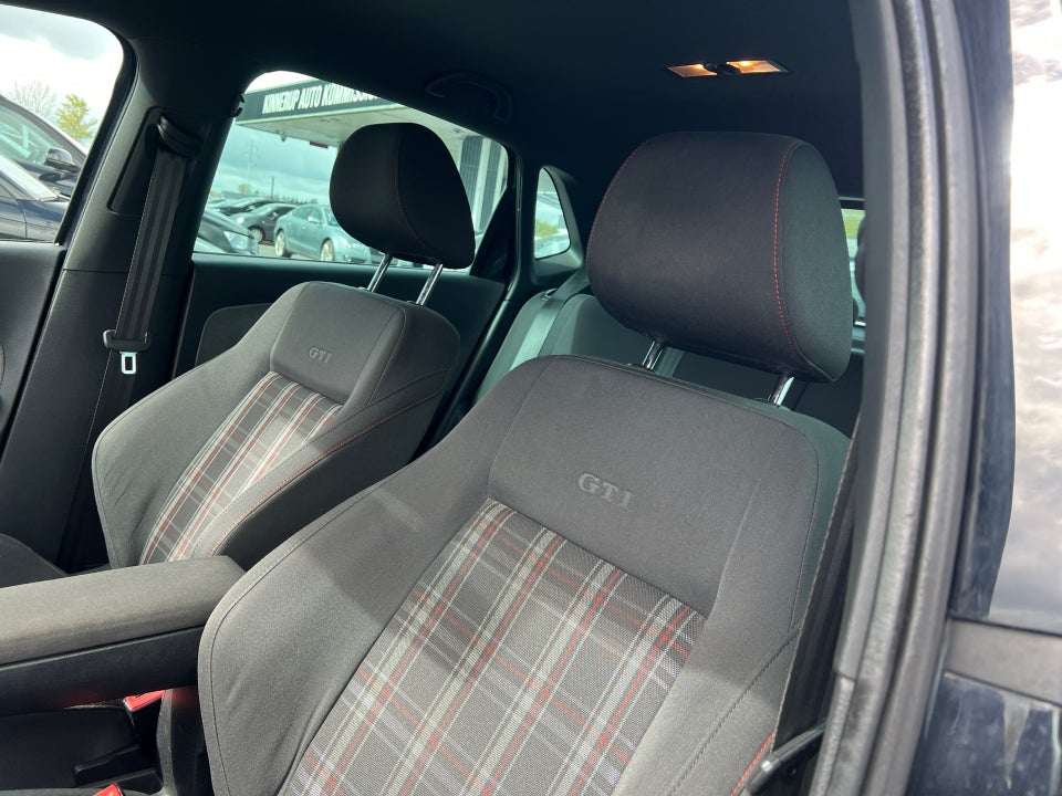 VW Polo 1,4 GTi DSG 5d