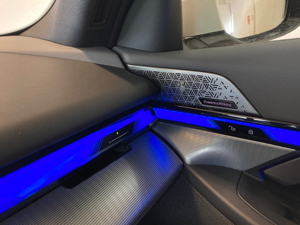 BMW i5 eDrive40 Fully Charged M-Sport 4d