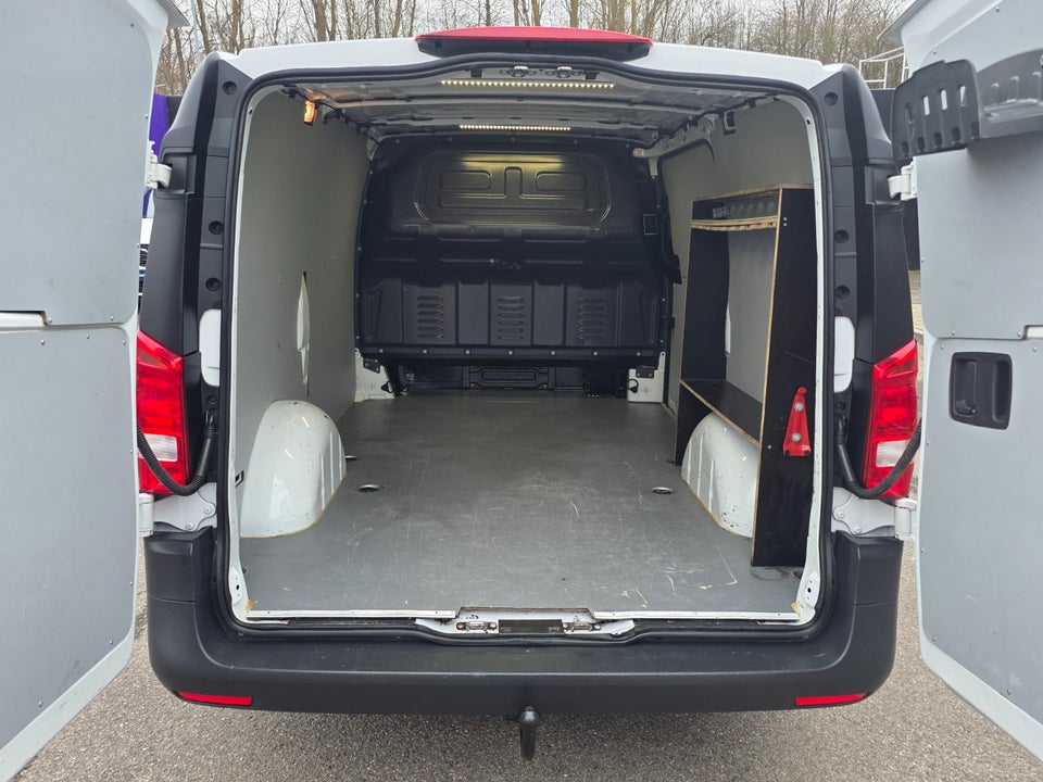 Mercedes Vito 114 2,0 CDi Kassevogn aut. L RWD