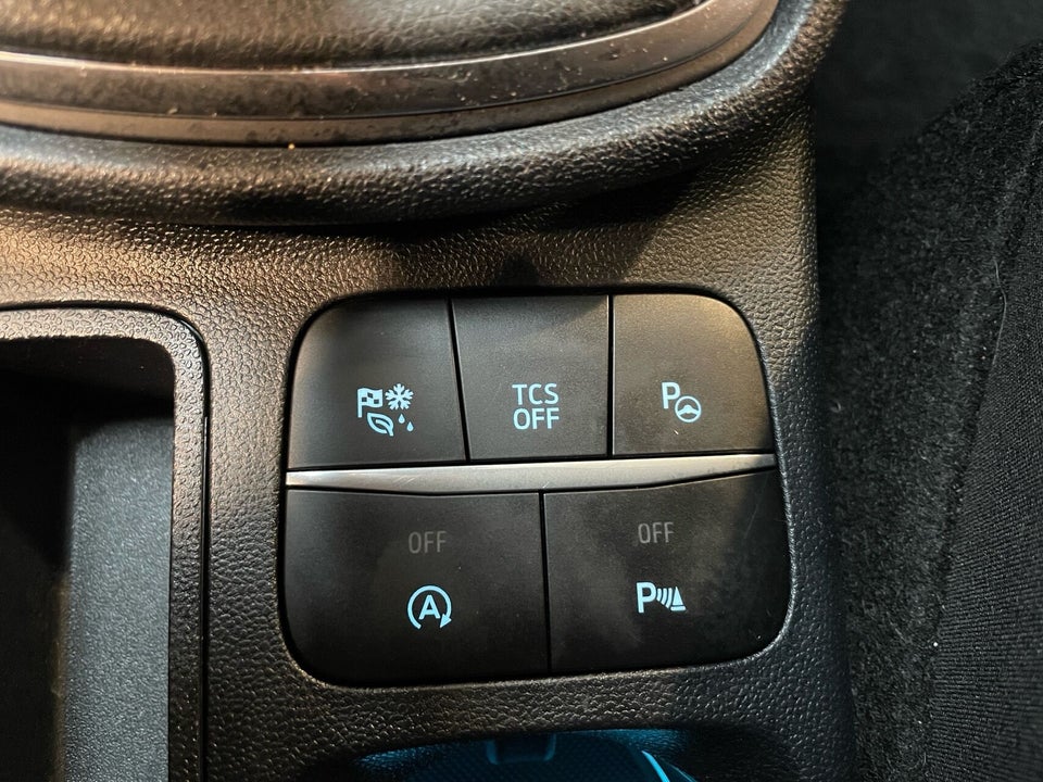 Ford Fiesta 1,0 EcoBoost mHEV Titanium 5d