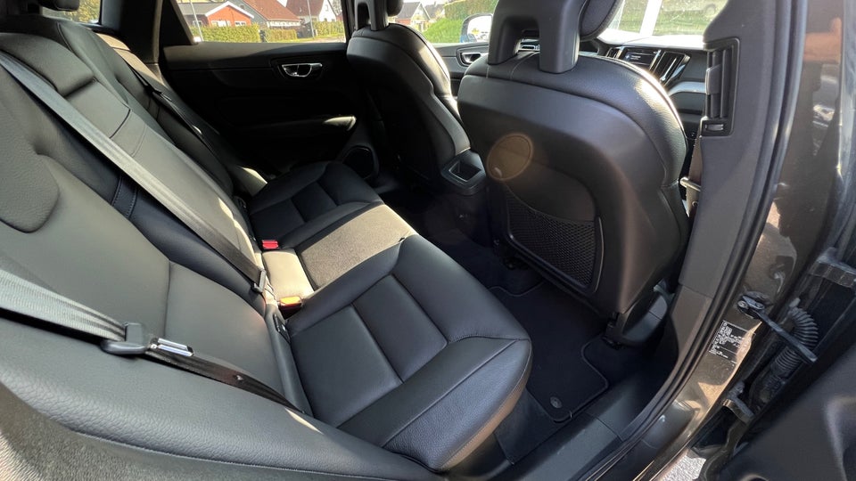 Volvo XC60 2,0 T5 250 Inscription aut. AWD 5d