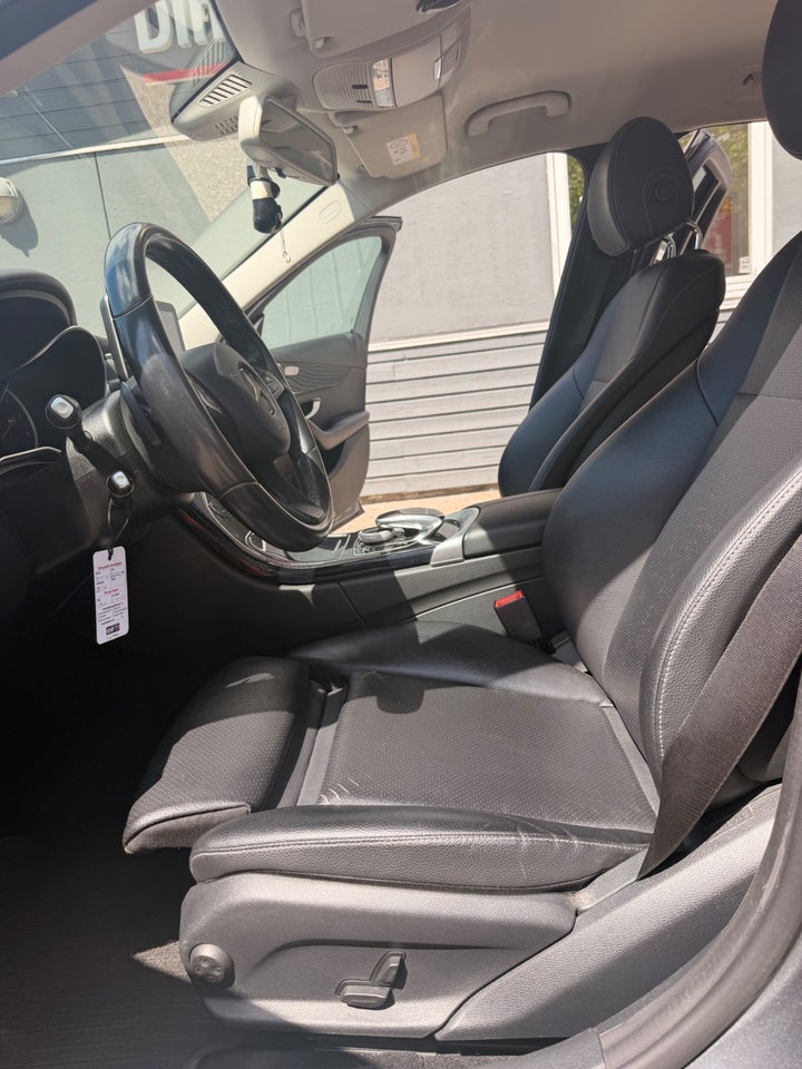 Mercedes C220 d 2,2 Avantgarde stc. aut. 5d