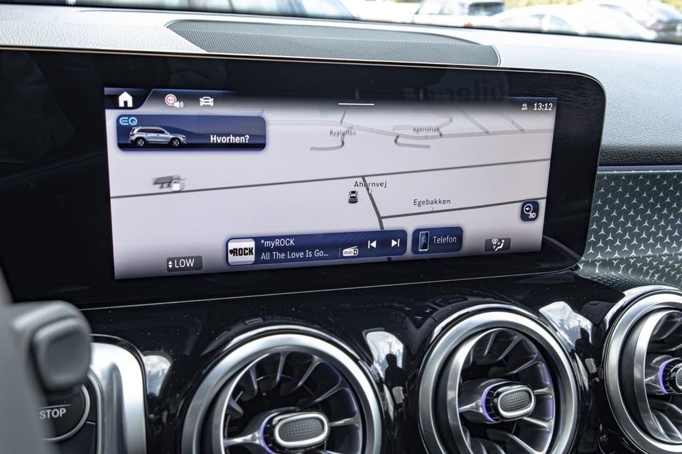 Mercedes EQB300 Progressive 4Matic 5d