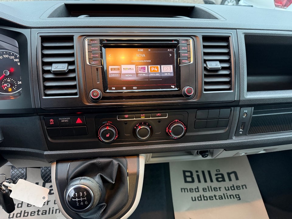 VW Transporter 2,0 TDi 140 Kassevogn lang