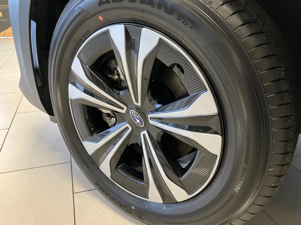 Subaru Solterra 71 Limited 5d