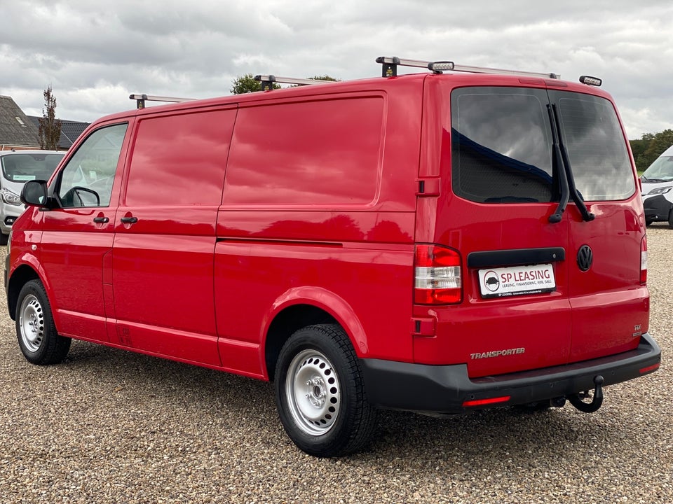 VW Transporter 2,0 TDi 140 Kassevogn DSG lang
