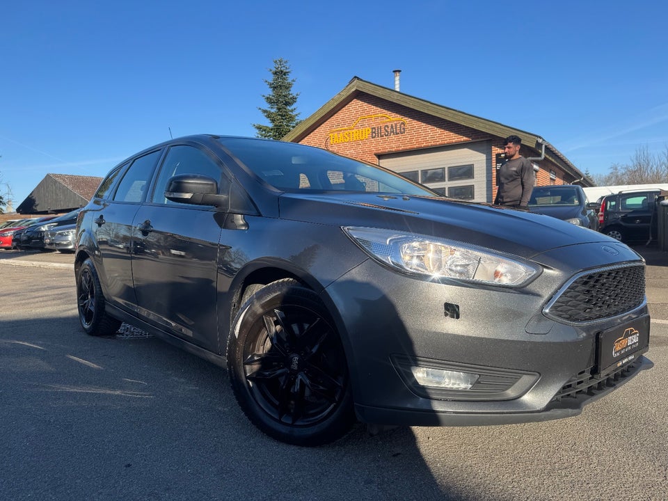 Ford Focus 1,6 TDCi 115 Titanium stc. 5d