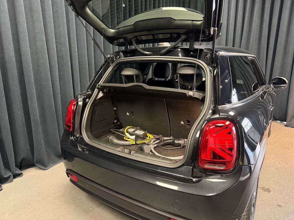 MINI Cooper SE Edition Premium 3d