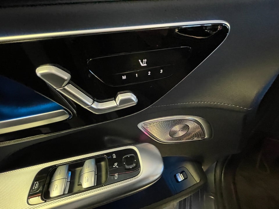 Mercedes EQE300 Electric Art 4d