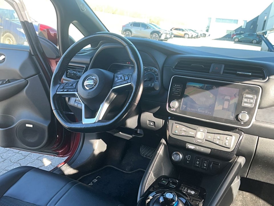 Nissan Leaf 40 Tekna 5d