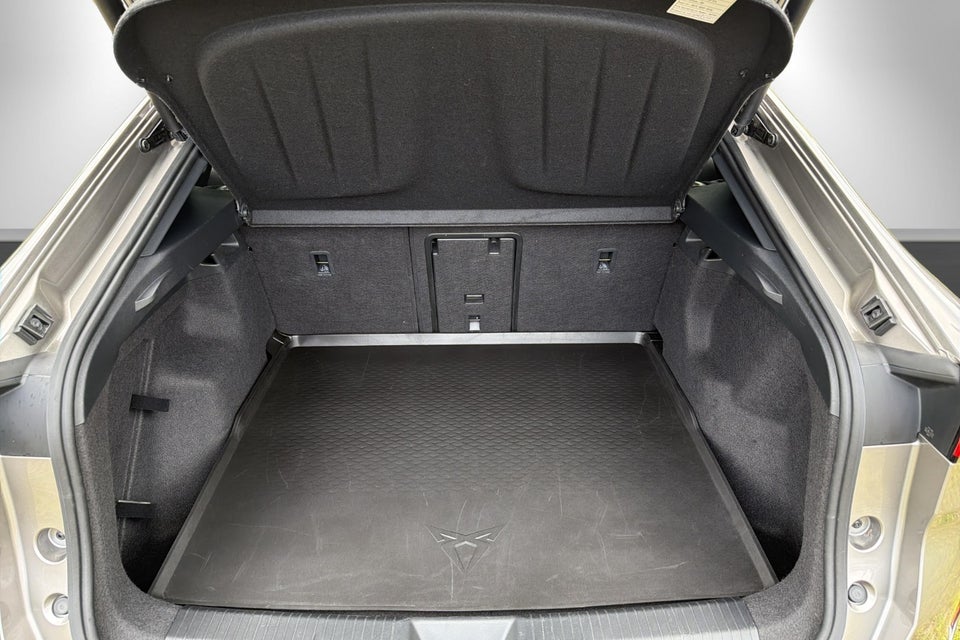 Cupra Tavascan 77 Immersive 5d