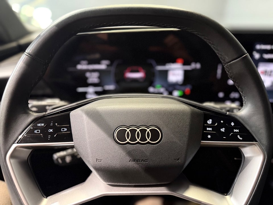 Audi Q6 e-tron S-line performance 5d