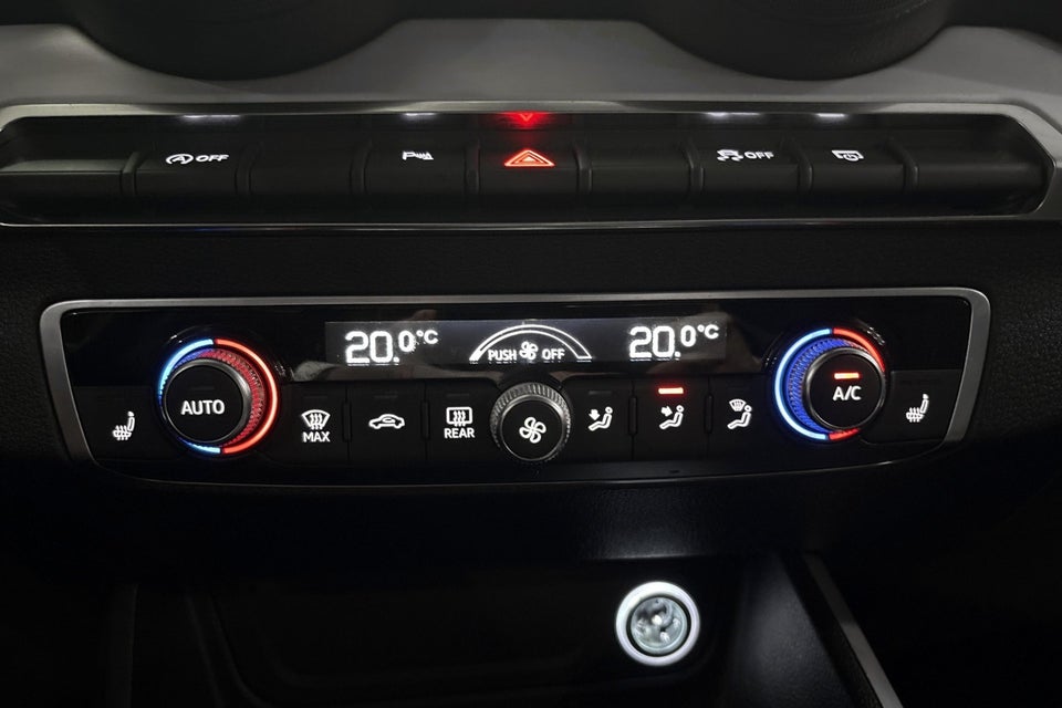 Audi Q2 1,4 TFSi 150 Sport S-tr. 5d