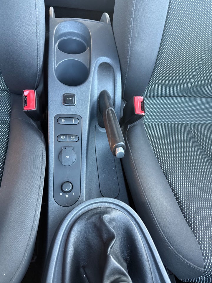 Seat Leon 1,6 Stylance 5d